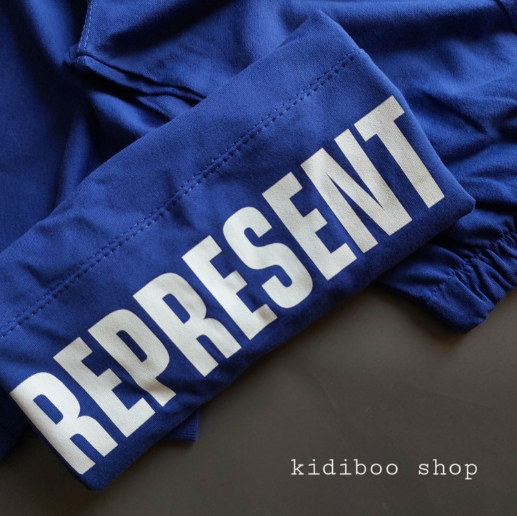 ست دورس و جاگر Represent